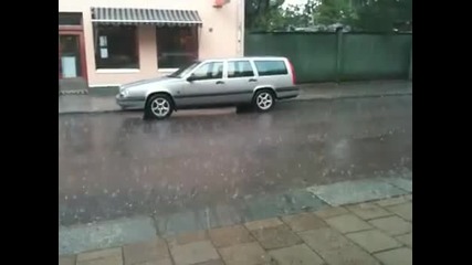 Велосипеда му пречи :d