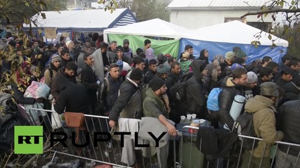 Serbia: Thousands of refugees cross Berkasovo-Bapska border into Croatia