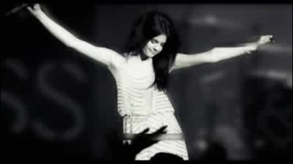 Everybody Loves Selena 