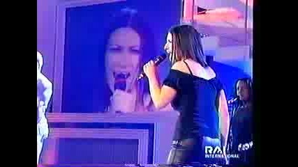 Laura Pausini - Una Storia Che Vale Live