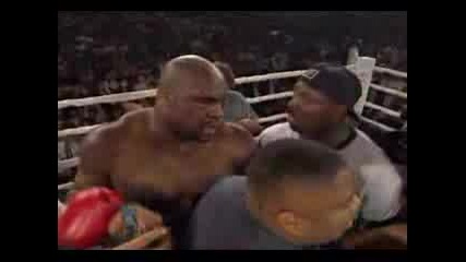 Mike Tyson Излиза На Ринга В K1
