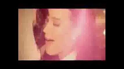 I Kissed A Girl - Katy Perry.avi