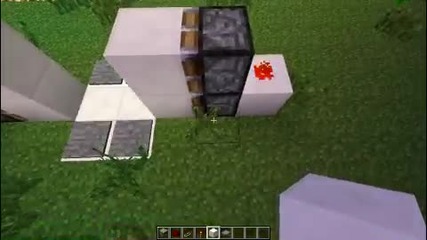 Minecraft Redstone #3 Piston Door 2x2 (tutorial)