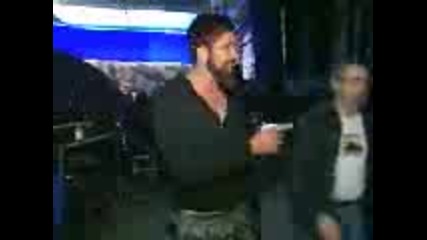 300 Behnd The Scenes