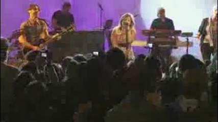 Kelly Clarkson Walk Away Live July 14, 2009 Stripped 