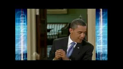 Смях Барак Обама убива муха по време на интервю