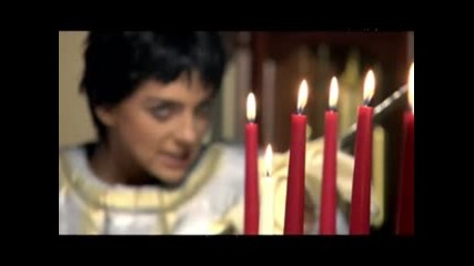 Емануела - Мълчи и ме целувай / H D Качество 720p / [ Фен видео ]