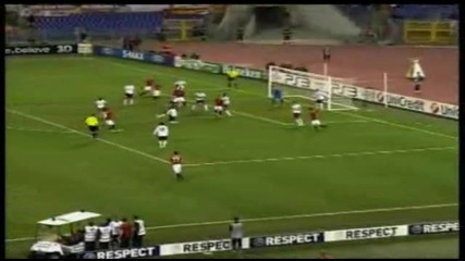 28.09.2010 Рома 1 - 0 Клуж Напока гол на Мексес 