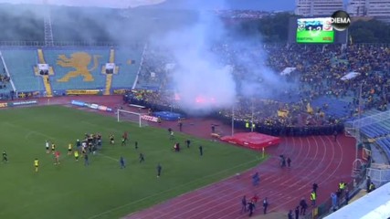 Феновете на Ботев Пд в екстаз след спечелената Купа на България