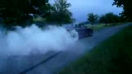 Bmw 525i 24v Burnout