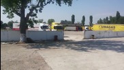 Пътна помощ Автокомплекс Димитров за аварирал румънски камион в Гърция 10.07.2014
