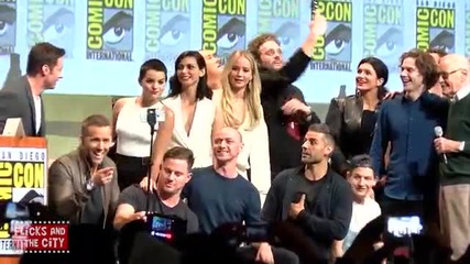 Stan Lee's Superohero Selfie with Deadpool, X-men Apocalypse and Fantastic four casts Comic con 2015