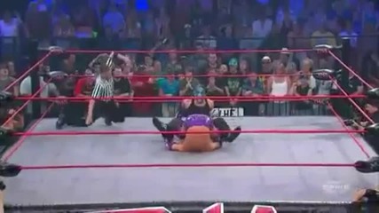 Reverse Leg Drop Pin - Jeff Hardy