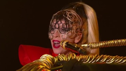 Lady Gaga - Born This Way / You And I ( Oprah Live )
