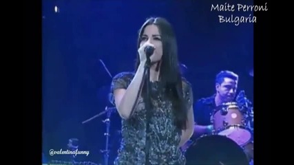 Маите Перони пее Eclipse de luna в ''evento digital''