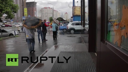 Ukraine: Bomb blast hits Poroshenko-owned Roshen sweet shop