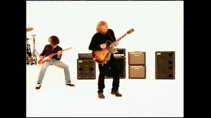 Def Leppard - When Love & Hate Collide- (official Music Video)[1]