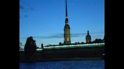 Нощният Санкт Петербург