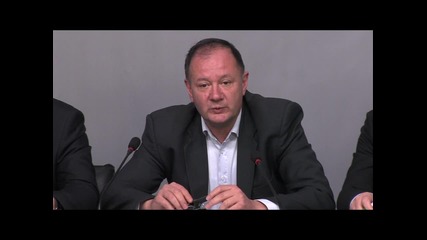 Миков: Един премиер има повече от зъби и нокти