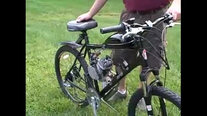 Велосипед със вграден двигател на мотопед