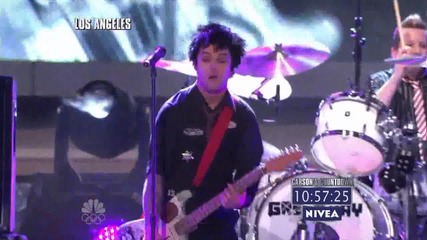 Green Day - Welcome To Paradise - Live At New Years Eve With Carson Daly 