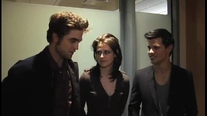 Rob, Kristen & Taylor on Oprah - Backstage (13.05.2010) 