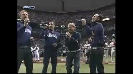 Backstreet Boys a capella National Anthem at Mlb 22 10 2008