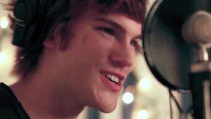 Foster The People - _pumped Up Kicks_ Cover by Tanner Patrick