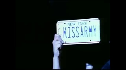 Kiss - Shout It Out Loud (live From Tiger Stadium) 