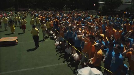 4000 човека се целят с балони напълнени с вода 