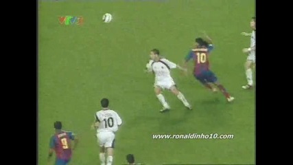 чудесен финт на Ronaldinho !!