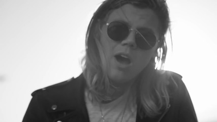 Conrad Sewell - Hold Me Up (official 2o15)