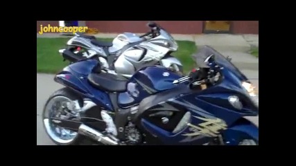 Два Красиви Suzuki Hyabusa