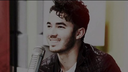 Kevin Jonas Air interview