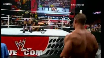 Nexus нападат Randy Orton - |raw| - 10.18.10 