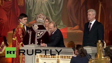 Russia: Putin, Medvedev and Sobyanin attend Orthodox Easter Mass