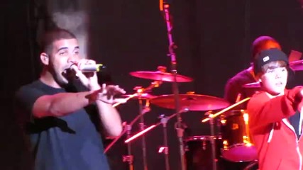 Изненадващо посещение на Justin Bieber на концерта на Drakes в Indianapolis 13.08.2010 
