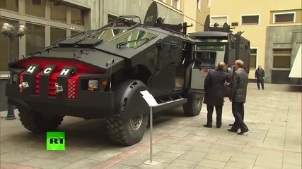 Путин разгледа новите бронирани превозни средства за специални сили на Фсб