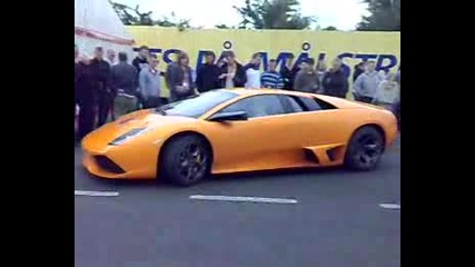 Porche Carreara Gt And A Lamborghini