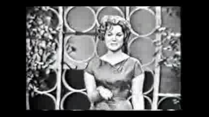Connie Francis Sings Quotlipstick On Your
