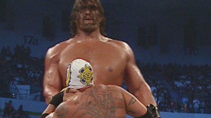The Great Khali demolishes Rey Mysterio: SmackDown, May 12, 2006 (WWE Network Exclusive)