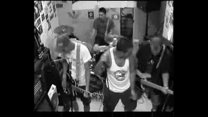 Never Surrender - Oi Oi Oi Music