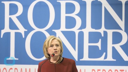 Hillary Clinton Seeks Clean Slate With Press