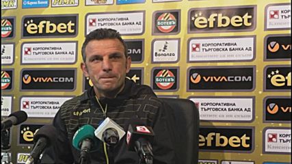 Пенчев: Няма да отговарям на Домусчиев, Ботев играе честно