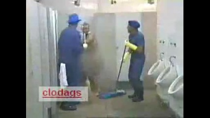 [*смях*] Wc - Скрита камера