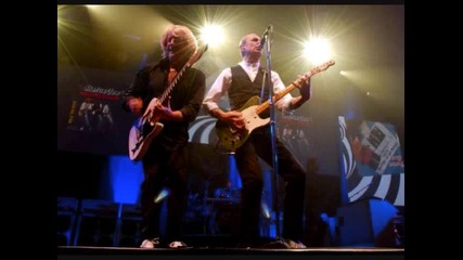 Status Quo - Nothing Comes Easy 