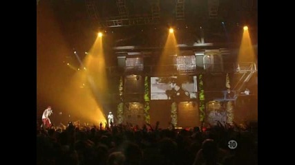 Eminem - mosh (live) 
