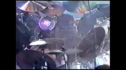 Iron Maiden - Run To the Hills (rock in rio 1985) 