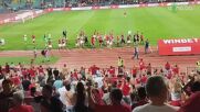 ЦСКА празнува победата с феновете си