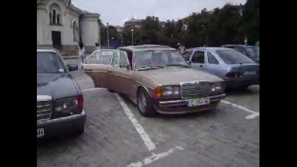 Mercedes W126 vs. W201 New 